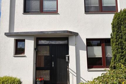 Haus Oeversee - 4 Zimmer, 90 m&sup2;, 245.000&euro; | Angebot:27115208