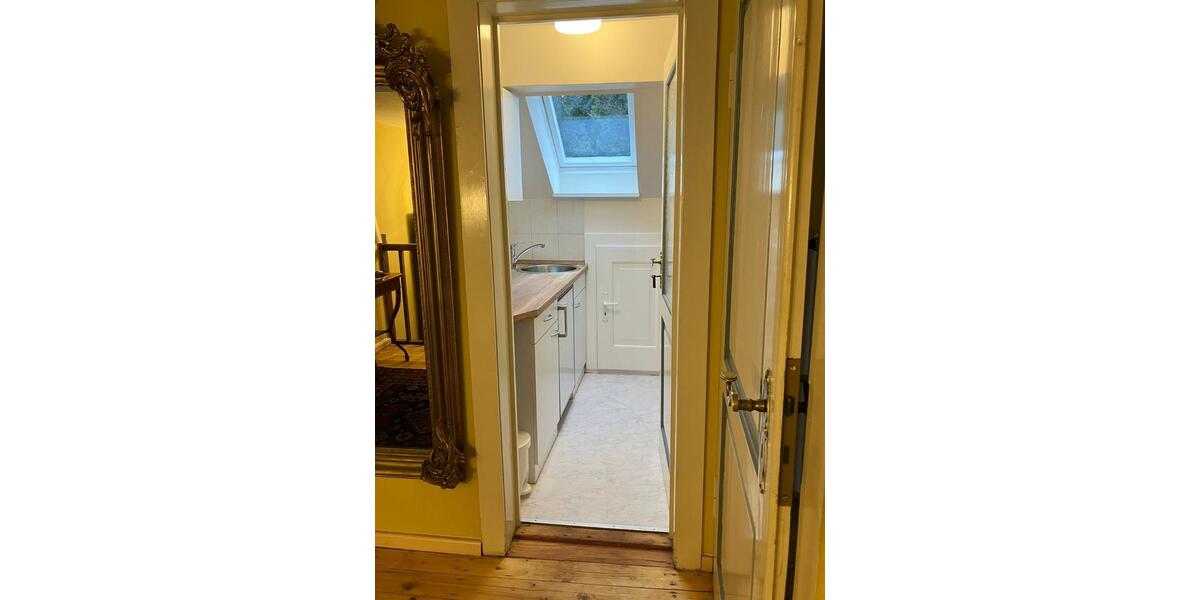 Dachgeschoßwohnung Jena - 3 Zimmer, 80 m&sup2;, 960&euro; | Angebot:25333304