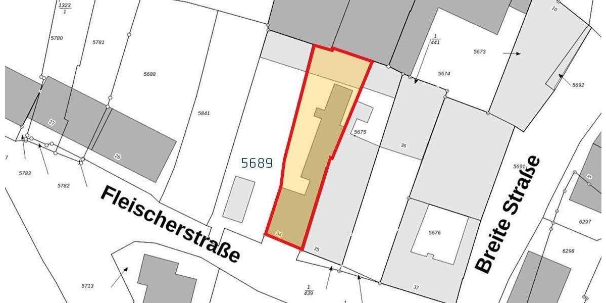 Mehrfamilienhaus mit Seitenflügel und Hinterhaus zimmer