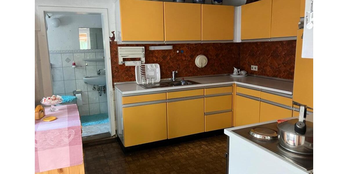 Mehrfamilienhaus, Wohnhaus Bad Schussenried - 8 Zimmer, 150 m&sup2;, 199.000&euro; | Angebot:26789517