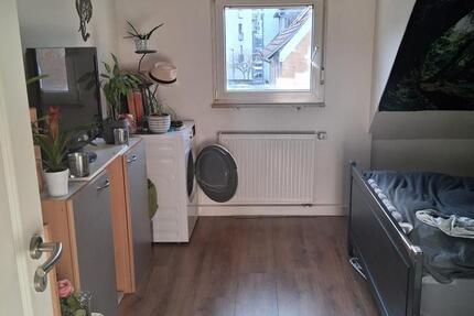 Wohnung Kaiserslautern Betzenberg - 3 Zimmer, 59 m&sup2;, 750&euro; | Angebot:25422554