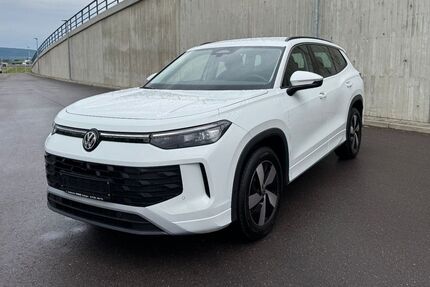 VW Tayron 1.200 km 42.200 € Essingen­­­ 73457