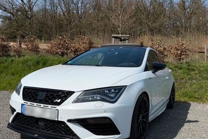 Seat Leon 55.000 km 24.999 &euro; Sundern 59846