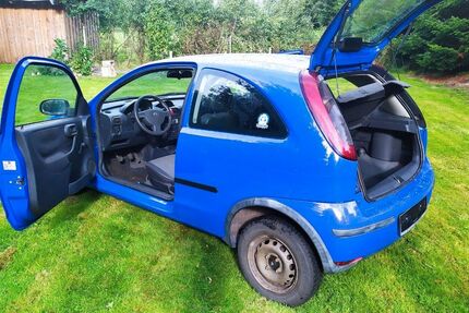 Opel Corsa 182.000 km 1.850 &euro; Langenhorn 25842