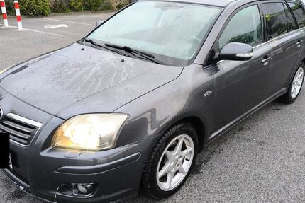 Toyota Avensis 349.499 km 1.199 &euro; Warendorf 48231