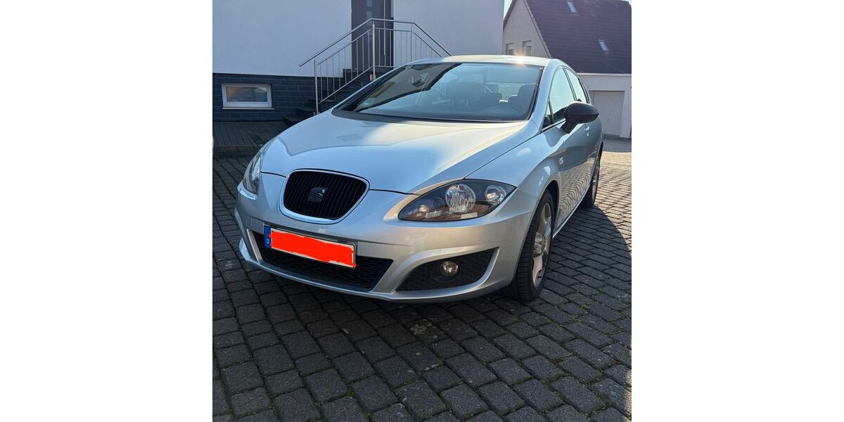 Seat Leon 278.000 km 2.699 &euro; Lippstadt 59558