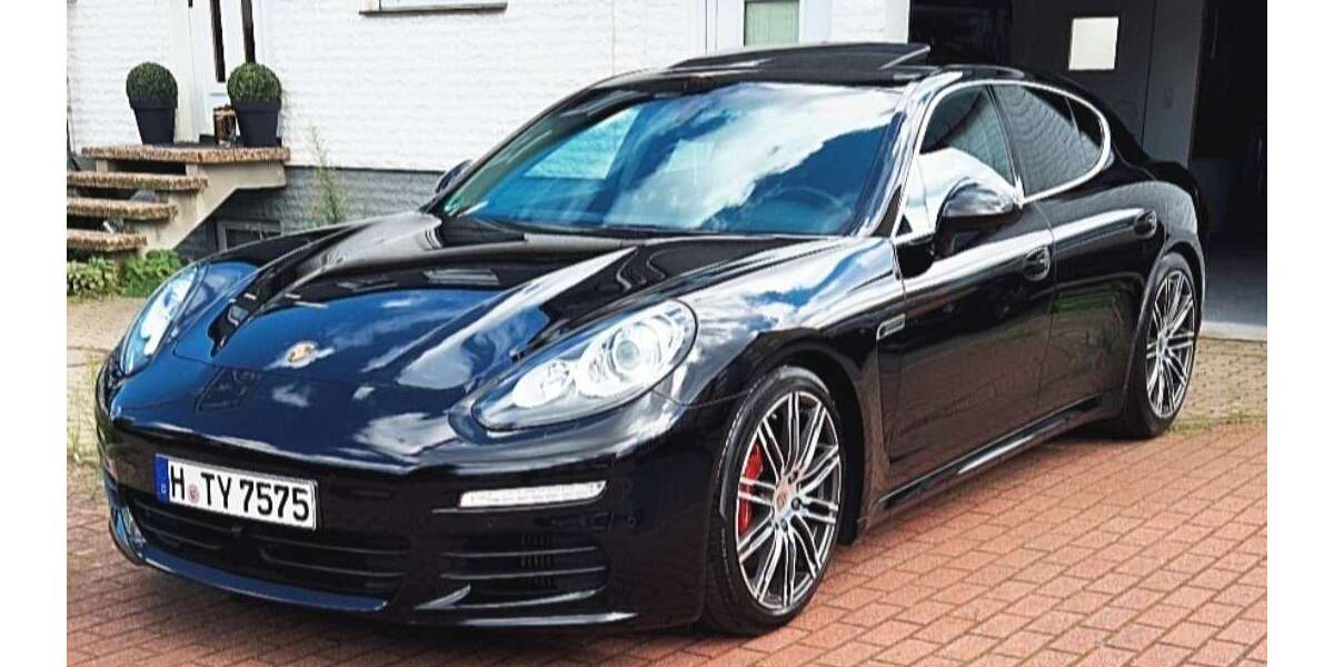 Porsche Panamera 139.000 km 34.490 &euro; Berenbostel (Garbsen) 30827