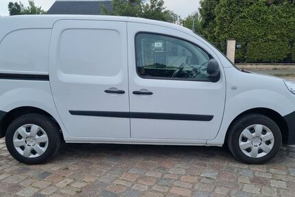 Renault Kangoo 90.500 km 11.500 &euro; BERLIN 12526