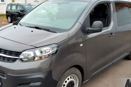Opel Vivaro 98.650 km 20.950 &euro; Schöningen 38364