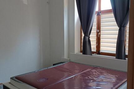 Wohnung Erfurt - 2 Zimmer, 73 m&sup2;, 680&euro; | Angebot:26207177