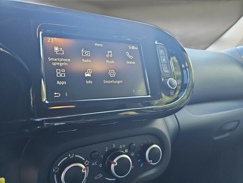Twingo Limited Touchscreen , Klima