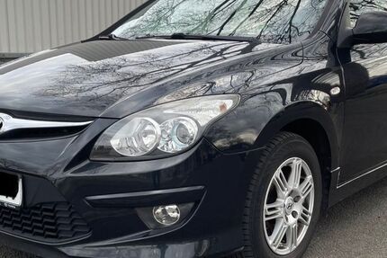 Hyundai i30 271.000 km 2.100 &euro; Viernheim 68519