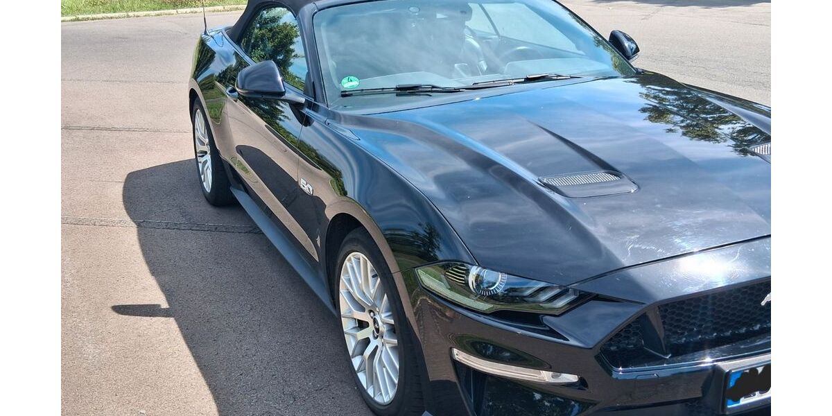 Ford Mustang 34.000 km 41.800 &euro; Waldkappel 37284