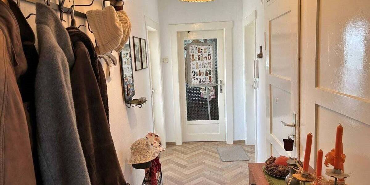 Mehrfamilienhaus, Wohnhaus Kulmbach Ziegelhütten - 8 Zimmer, 175 m&sup2;, 179.000&euro; | Angebot:26346500