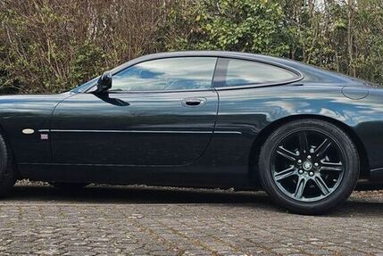 Jaguar XK8