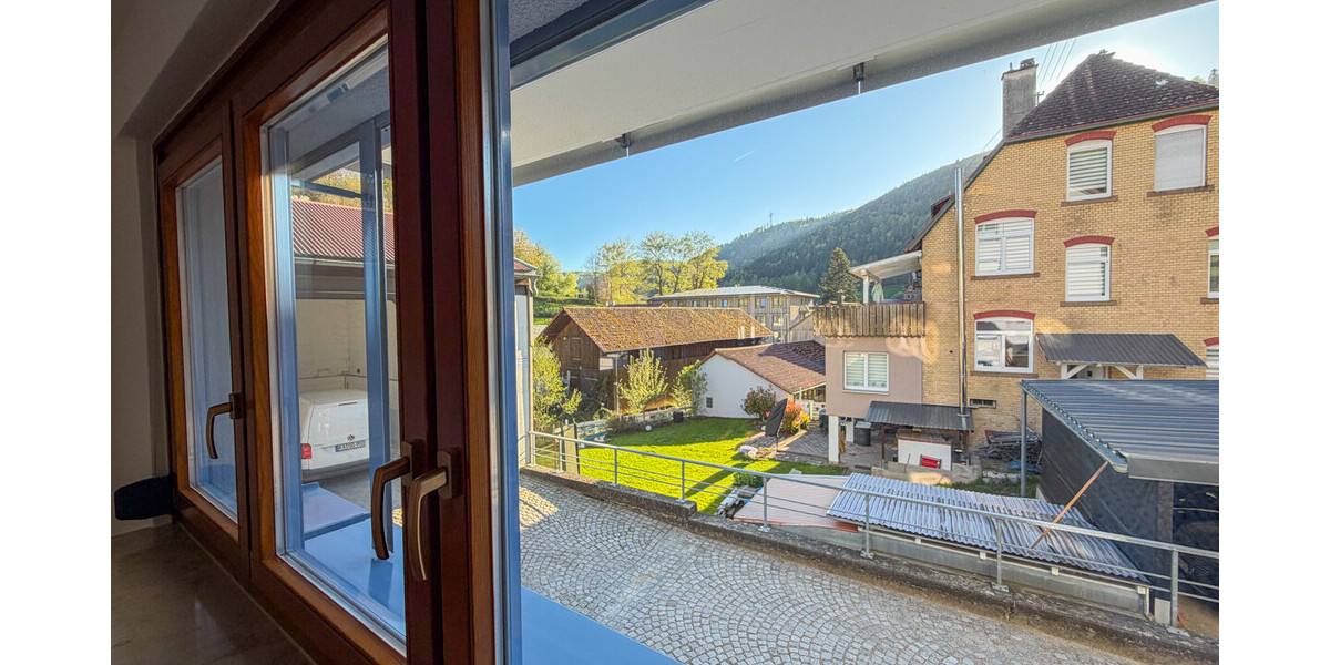 Haus im Haus- 6,5 Zimmer Wohnung in zentraler Lage - Etagenwohnung Höfen an der Enz Höfen (Enz) | Angebot:26828499