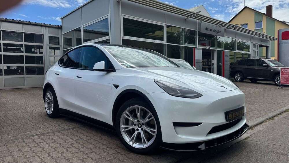 Tesla Model Y 69.808 km 29.950 &euro; Hockenheim 68766
