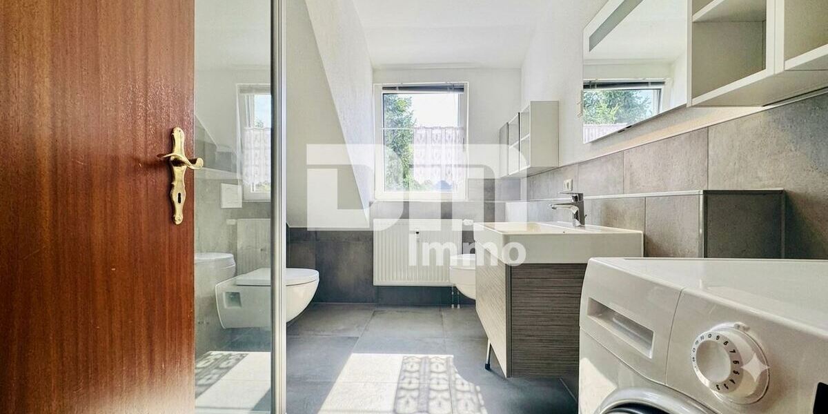 (R)erserviert!!!Exklusive Dachgeschosswohnung mit Balkon & Garage in gefragter Lage der Eichwaldsiedlung - Dachgeschoßwohnung Kassel Bettenhausen | Angebot:27070859