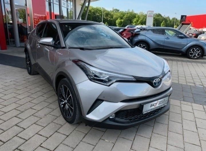 Toyota C-HR 93.000 km 17.500 &euro; Singen 78224