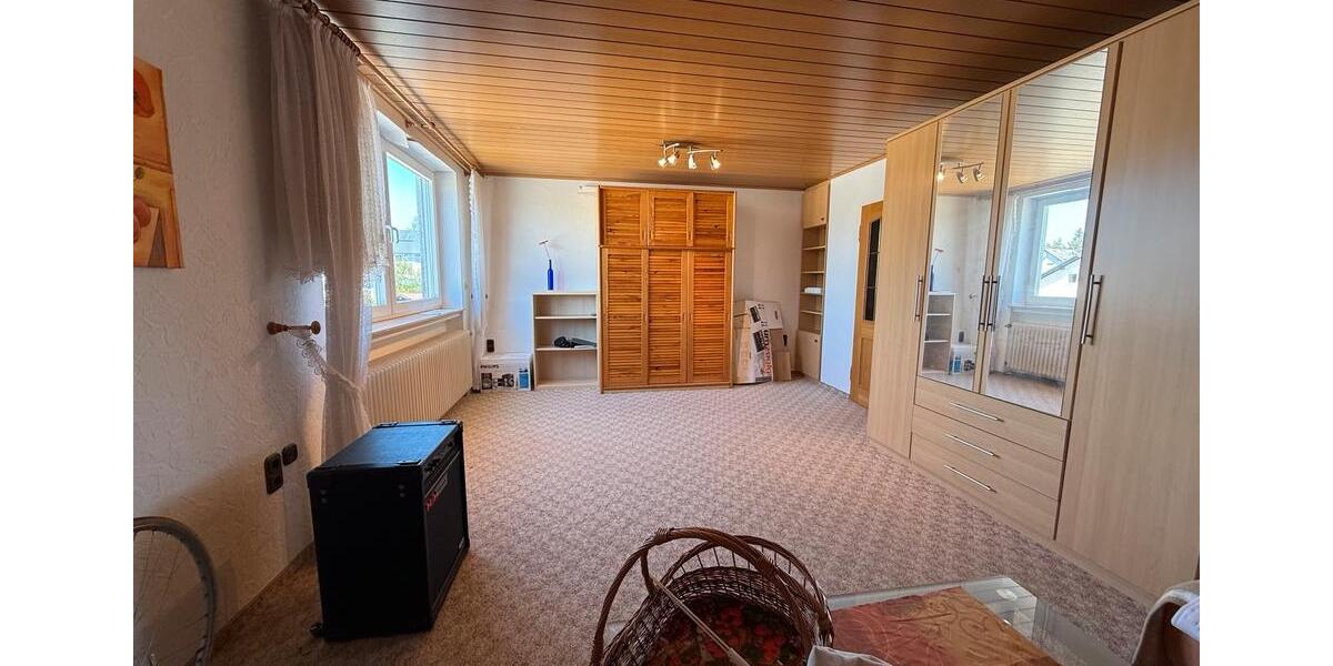 Einfamilienhaus Wehretal - 10 Zimmer, 203 m&sup2;, 329.000&euro; | Angebot:26385083