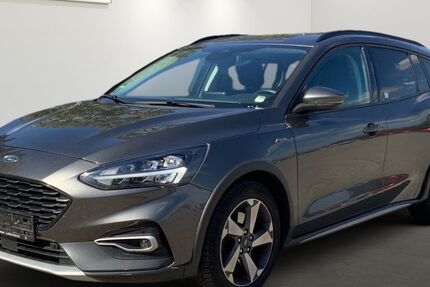 Ford Focus 94.983 km 9.499 &euro; Berlin 12681