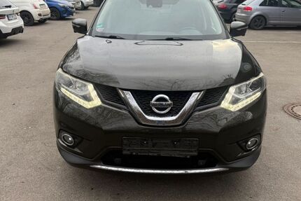 Nissan X-Trail 185.000 km 10.199 &euro; Weingarten 88250
