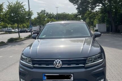 VW Tiguan 128.000 km 18.100 &euro; Bremen 28219