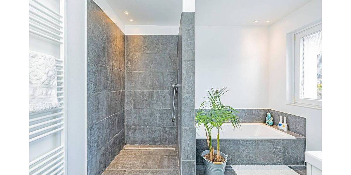 Bungalow Laboe - 3 Zimmer, 131 m&sup2;, 698.000&euro; | Angebot:26344024