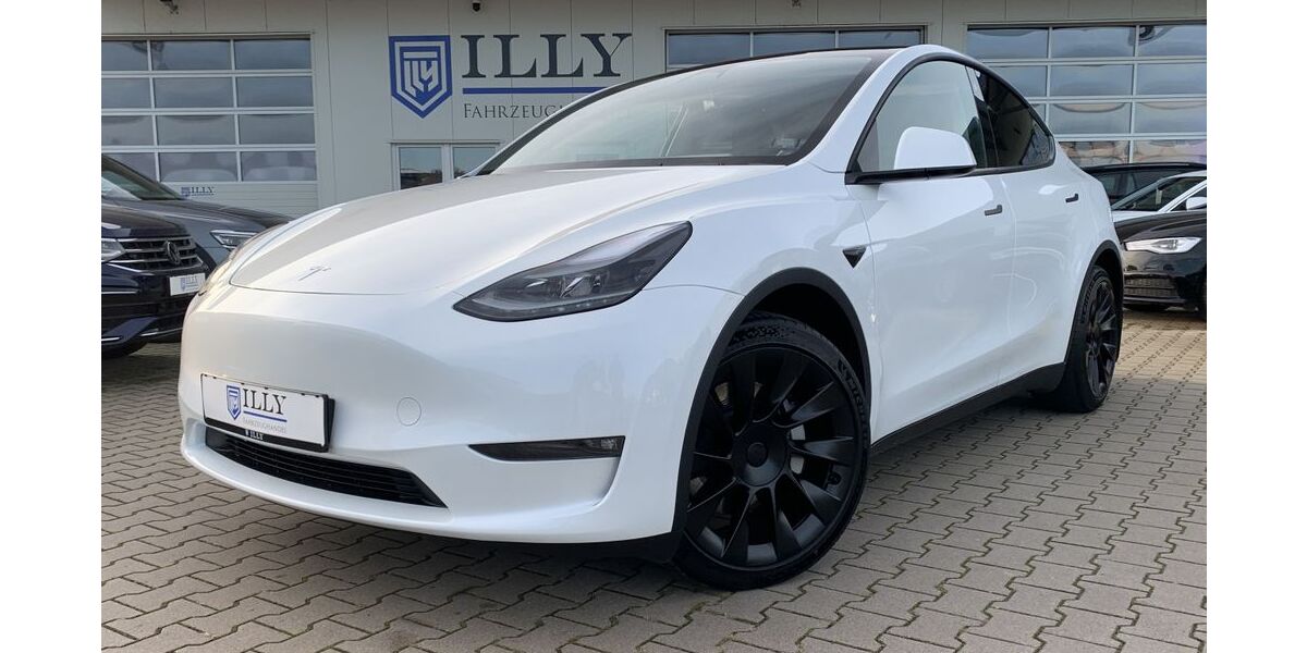 Tesla Model Y 35.310 km 41.950 € Hatten | Sandkrug 26209
