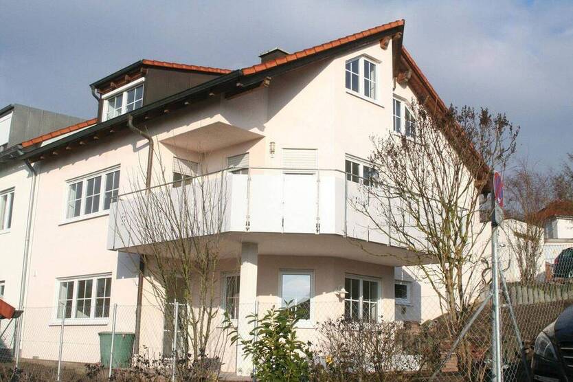 Seltenes Objekt in Würzburg Versbach in Top-Lage
