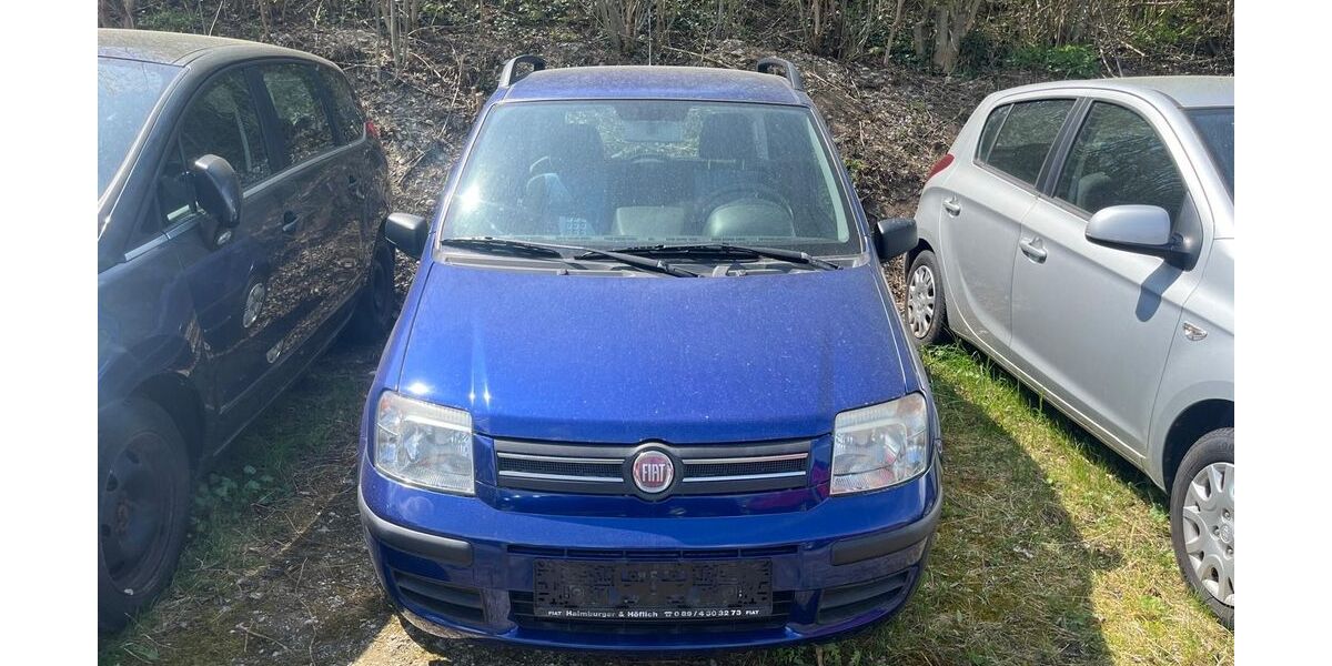 Fiat Panda 98.000 km 2.300 &euro; München 81549