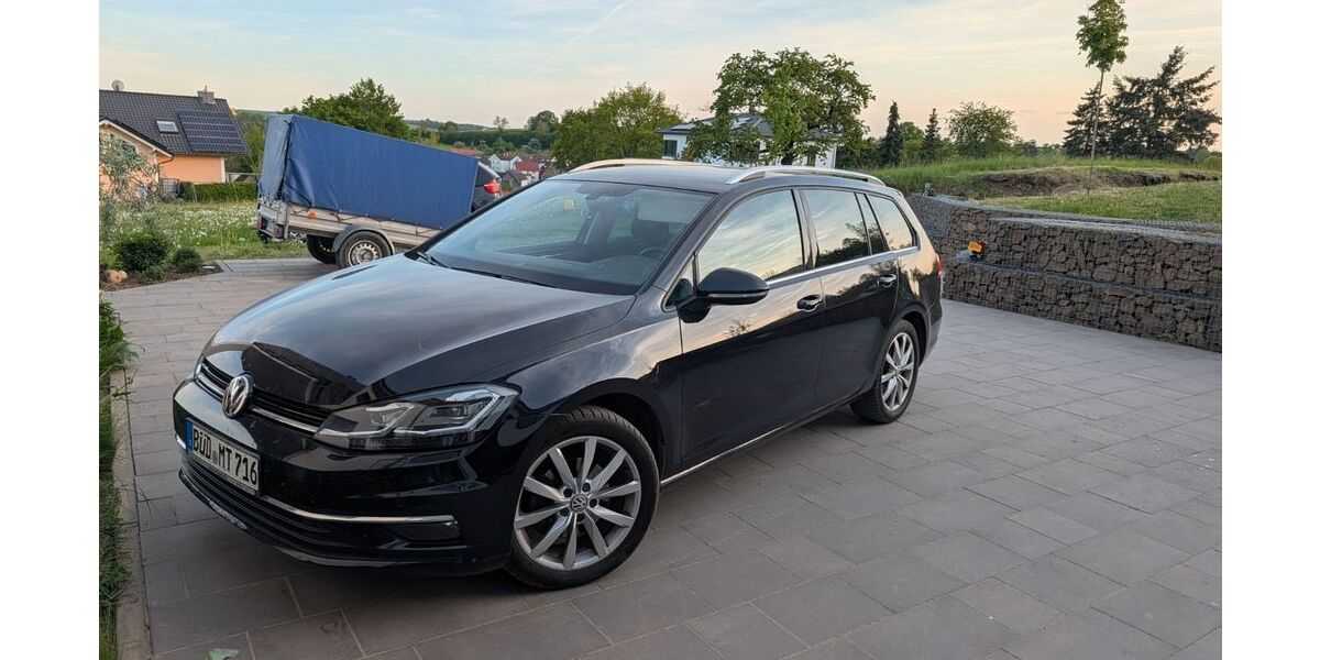 VW Golf 127.000 km 13.700 &euro; Kefenrod 63699