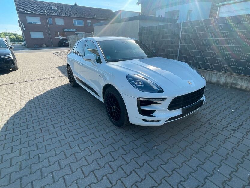 Porsche Macan 121.000 km 42.950 € Bedburg 50181