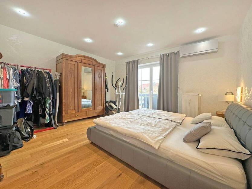 Hochwertig kernsanierte 4-Zimmer-Wohnung Ihr perfektes Zuhause in schöner Lage