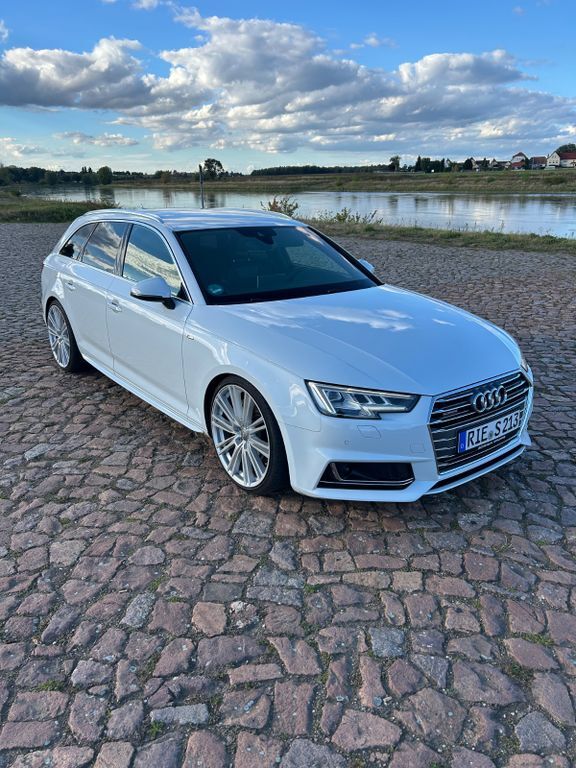 Audi A4 150.400 km 22.600 € Strehla 01616