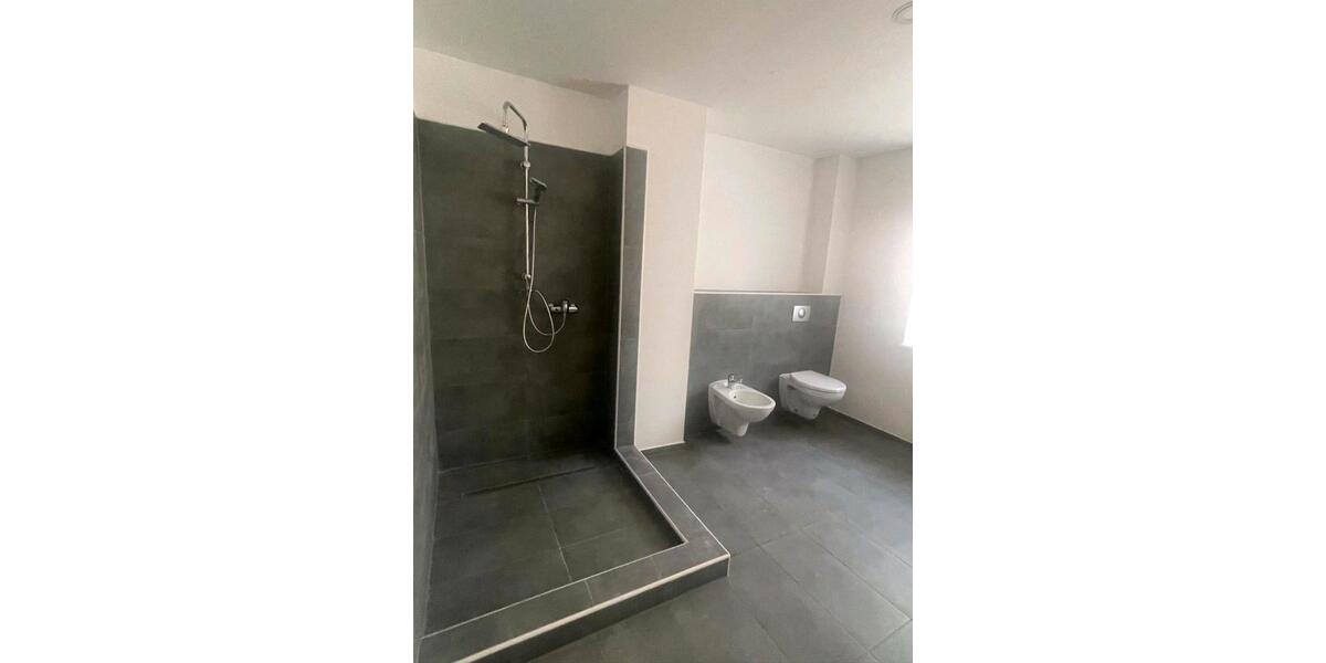 Mehrfamilienhaus, Wohnhaus Saarwellingen - 10 Zimmer, 300 m&sup2;, 350.000&euro; | Angebot:25588634