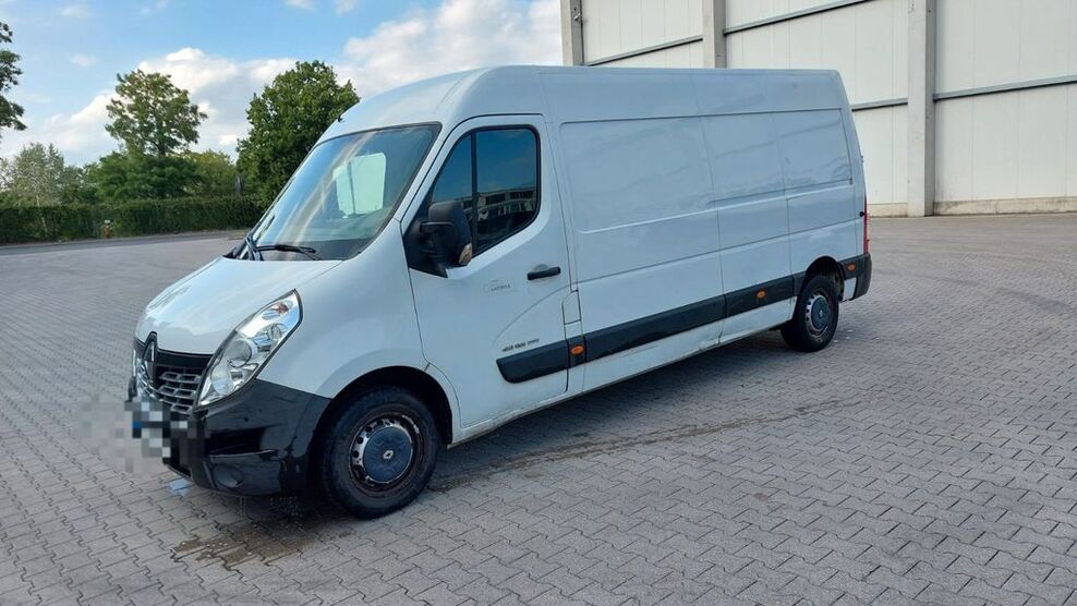 Renault Master 152.000 km 5.500 € Berlin 13599