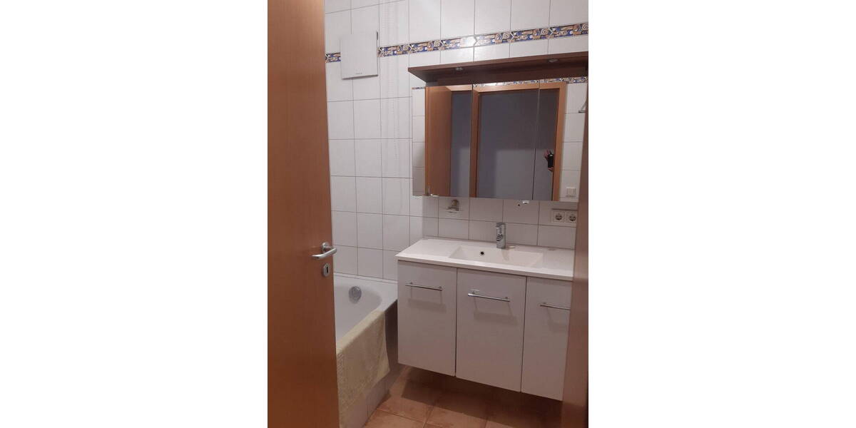 Etagenwohnung Emmendingen - 3 Zimmer, 84 m&sup2;, 298.000&euro; | Angebot:26257993