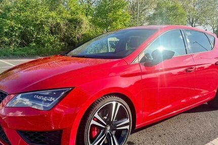 Seat Leon 74.000 km 15.400 &euro; HOCHHEIM 65239