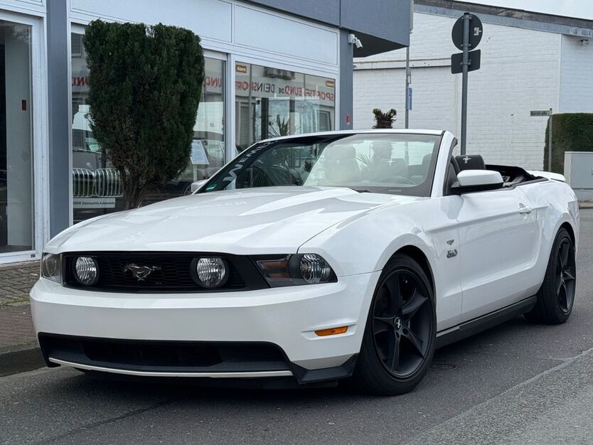 Ford Mustang 192.000 km 15.990 € Kaarst 41564