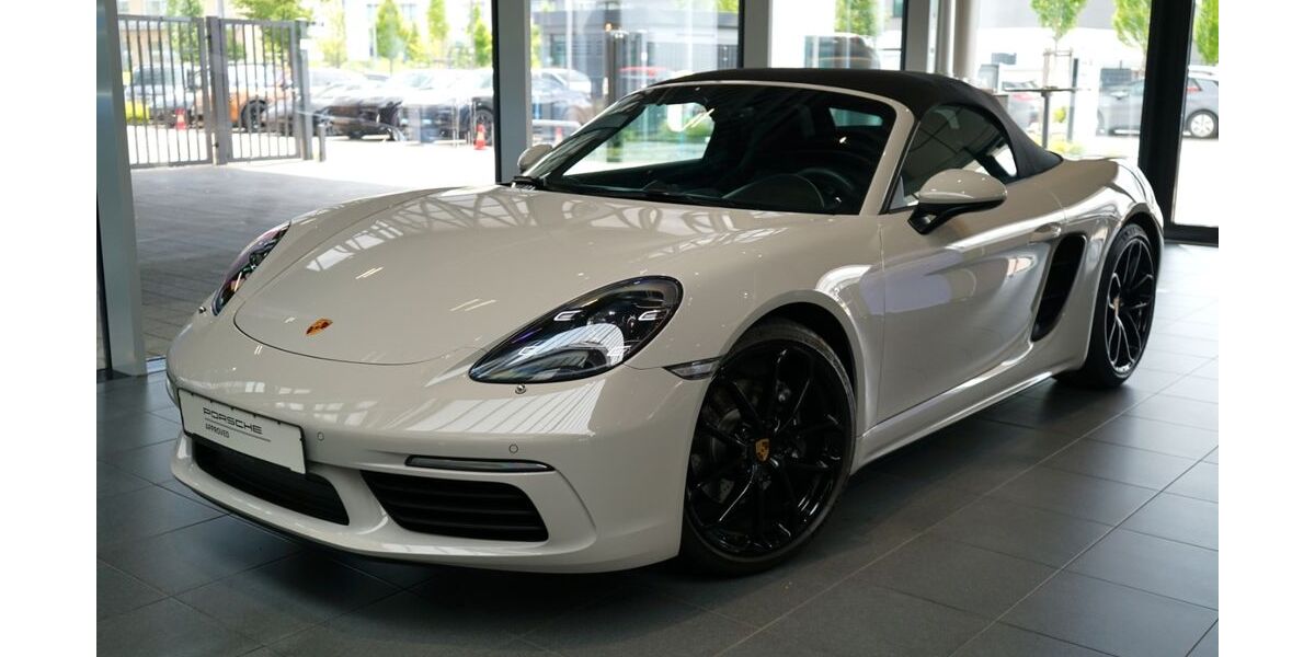 Porsche Boxster 17.490 km 79.718 &euro; Landau 76829