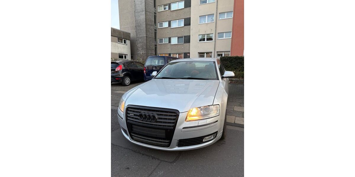 Audi A8 95.800 km 13.000 &euro; Köln 51109