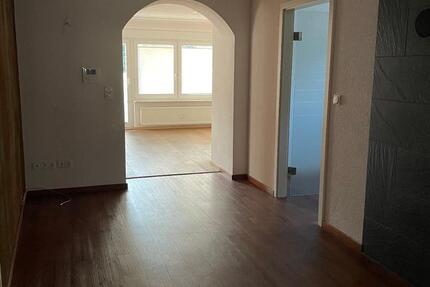 Wohnung Lebach - 4 Zimmer, 110 m&sup2;, 850&euro; | Angebot:25419304