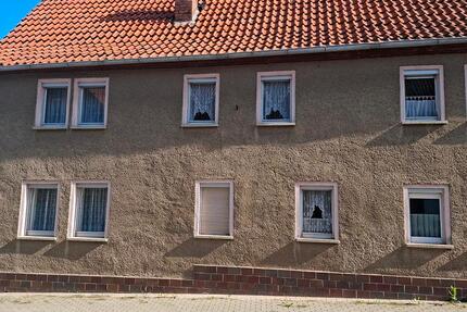 Haus Kyffhäuserland - 6 Zimmer, 100 m&sup2;, 28.000&euro; | Angebot:26918716