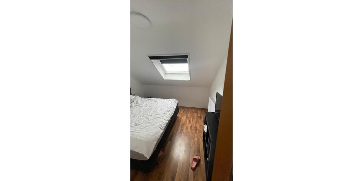 Dachgeschoßwohnung Giengen an der Brenz - 3 Zimmer, 80 m&sup2;, 950&euro; | Angebot:26286481