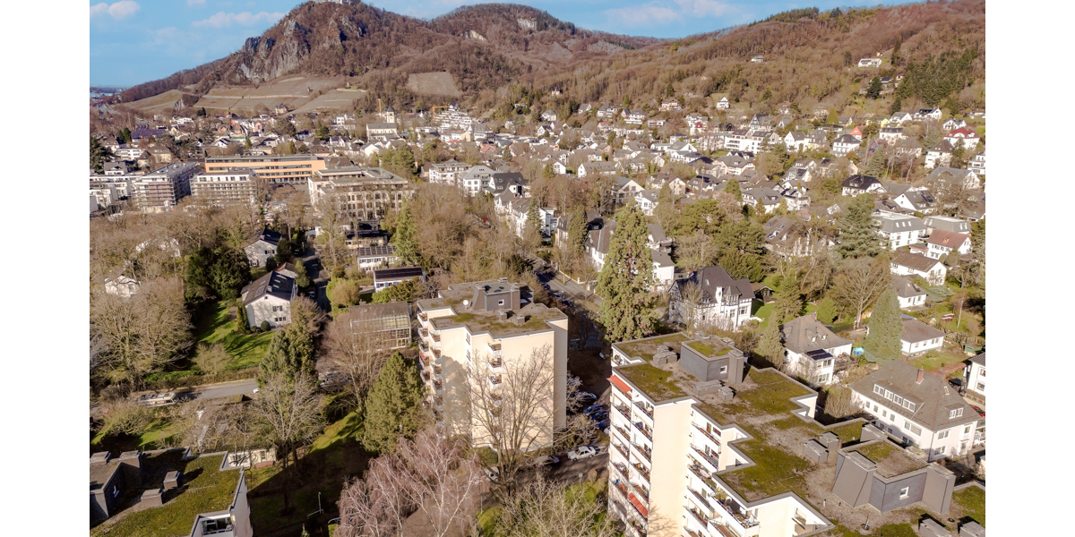 Wohnen mit Blick auf das Siebengebirge – großzügige Wohnung mit drei Balkonen *provisionsfrei* - Etagenwohnung Bad Honnef | Angebot:25427026