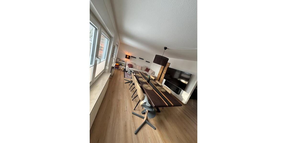 Modern saniertes Haus zu vermieten 4 zimmer