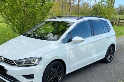 VW Golf Sportsvan 126.000 km 14.290 &euro; Bremen 28201