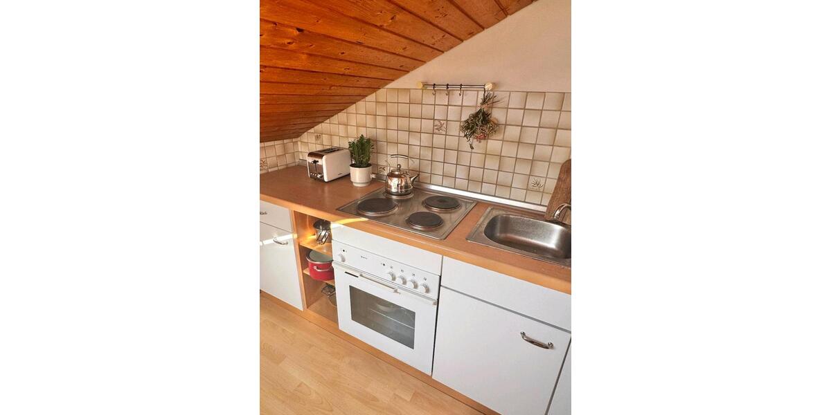 Dachgeschoßwohnung Dorfen - 1 Zimmer, 50 m&sup2;, 600&euro; | Angebot:26399586