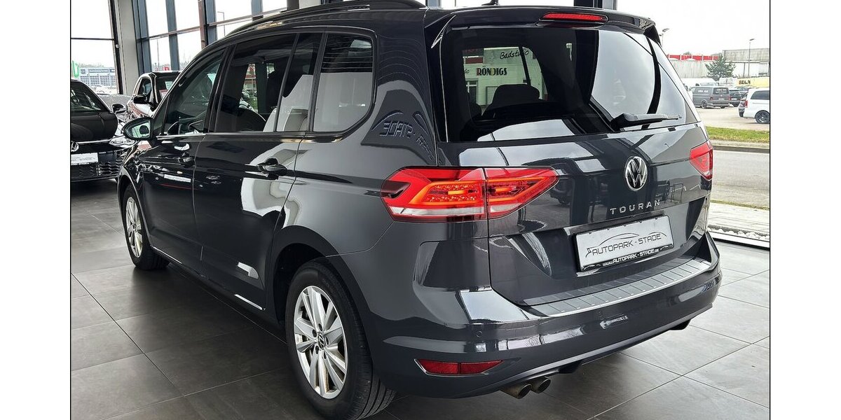 VW Touran 2.0 TDI 139.900 km 21.999 &euro; Stade 21682